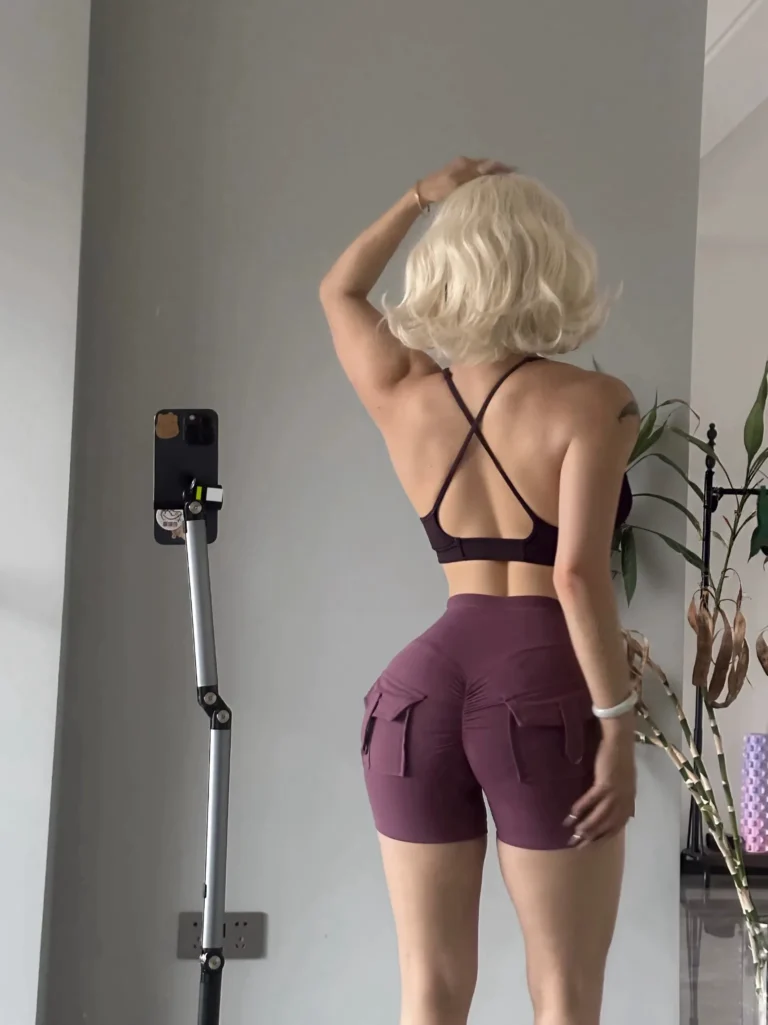 Qinelle rose mauve pocket butt-lifting shaper shorts with high waist and back pocket detail