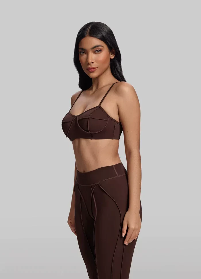 Qinelle sports bra and high-waist leggings set in coffee color side view