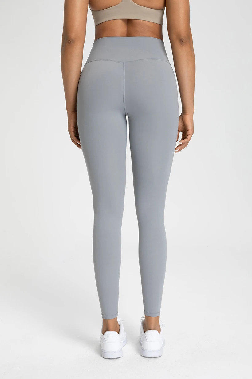 Qinelle high waist seamless yoga leggings in lightgray back view