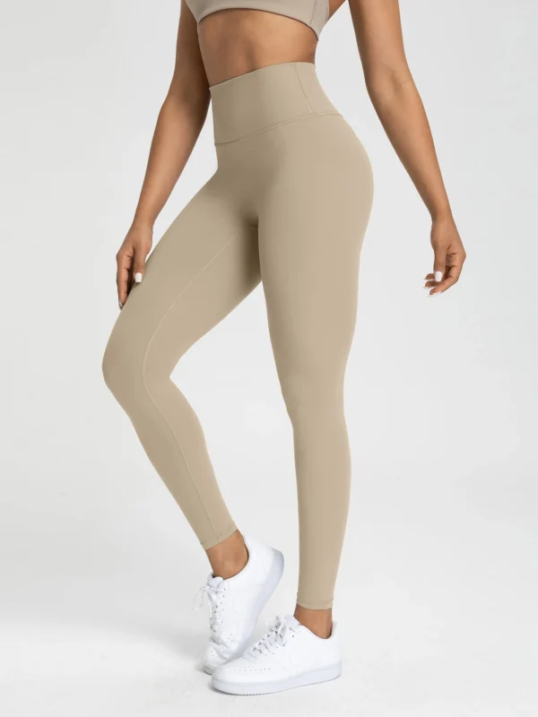 Qinelle high-waist seamless yoga leggings taupe front view