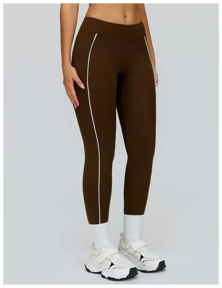 Coffee Brown contrast-piping leggings close front view