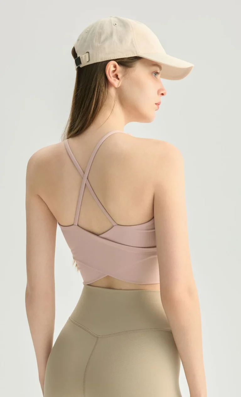 Qinelle racerback sports bra crop top pink back