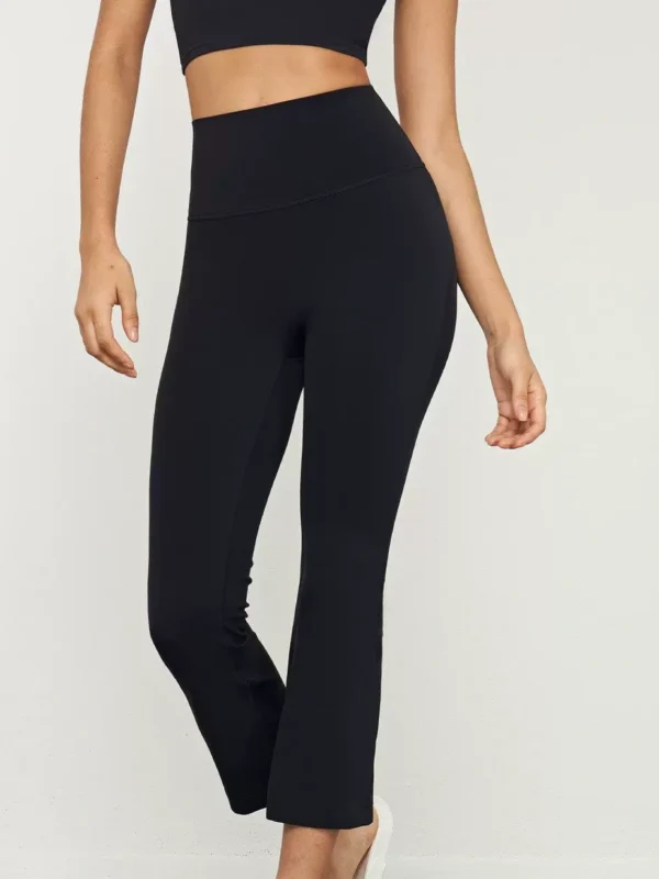 High-Waist Cropped Flare Yoga Pants with Curved Back Seam, front product view